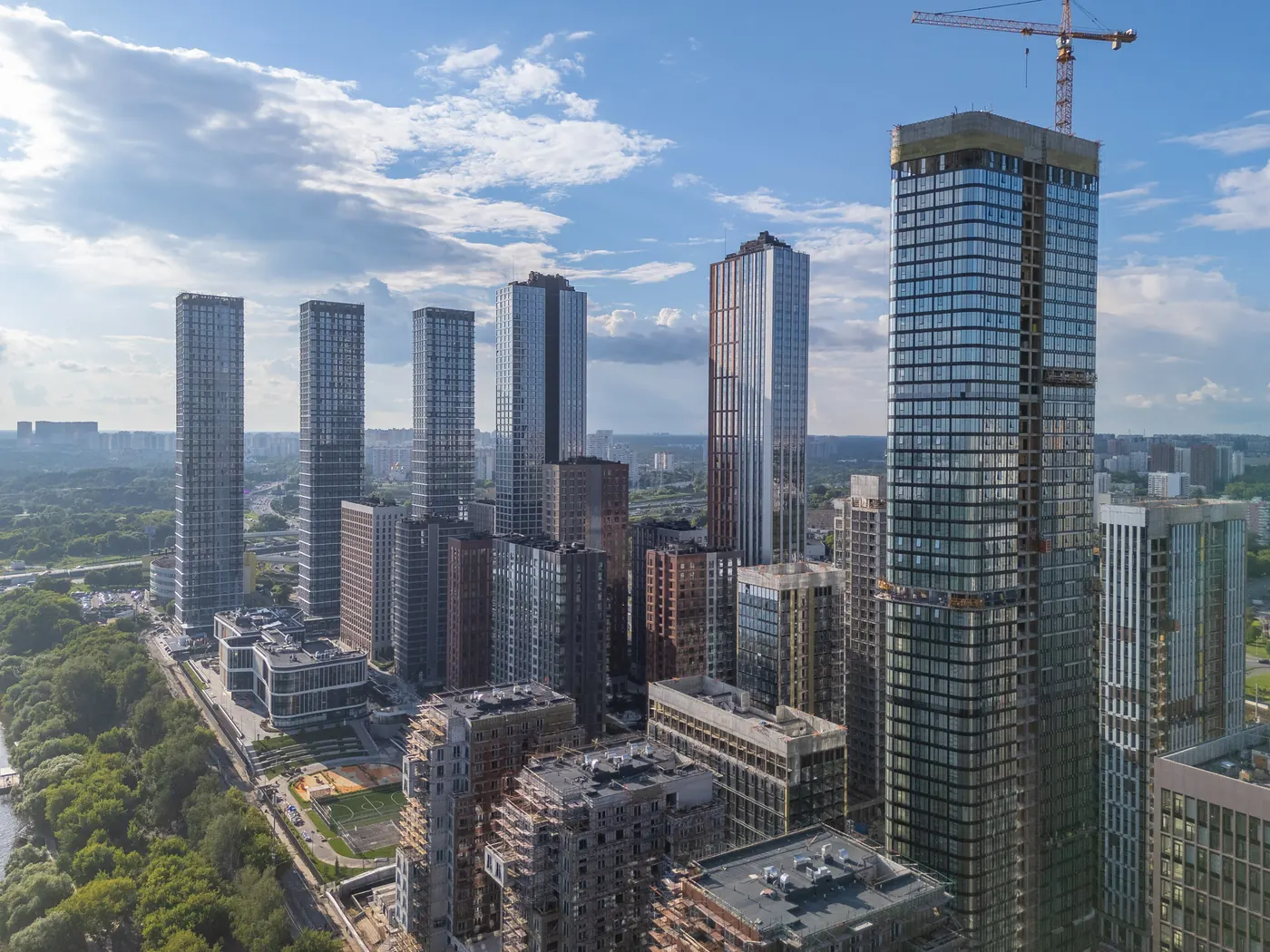 Ход строительства ЖК Сити Бэй (City Bay), июль 2026 — кадр 1 из 9
