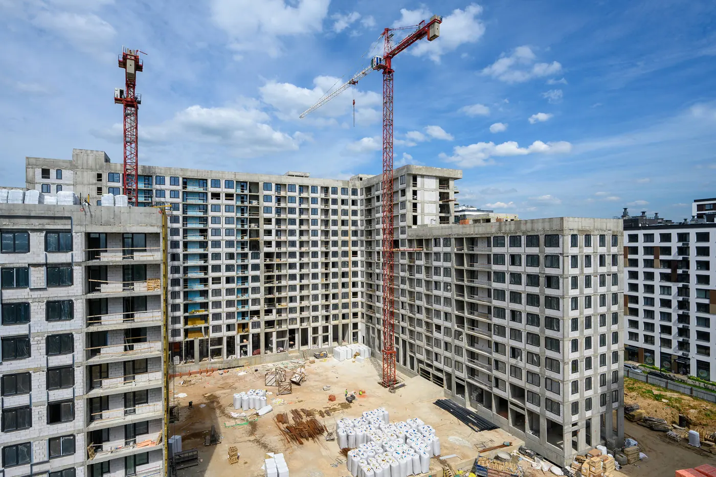 Ход строительства ЖК Левел Лесной (Level Лесной), июль 2026 — кадр 2 из 9