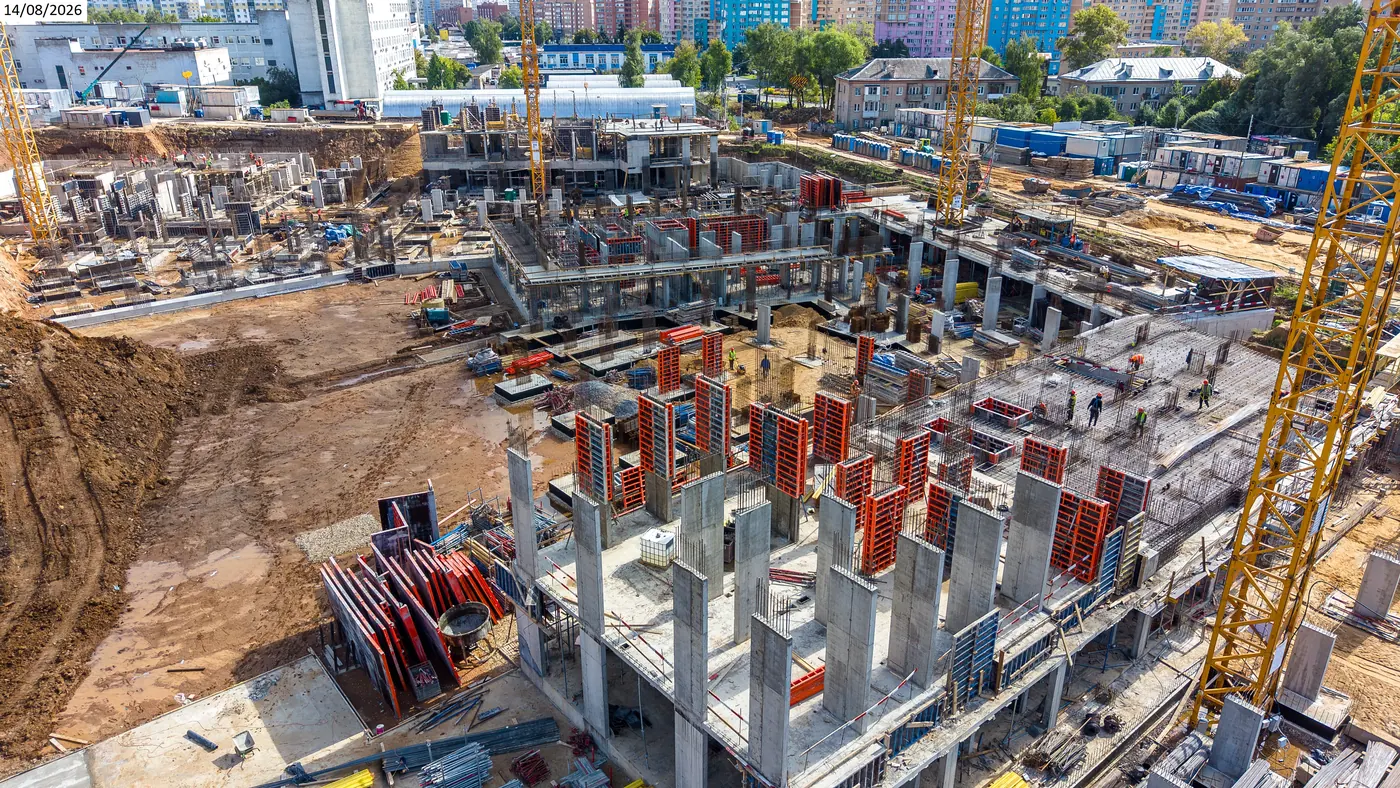 Ход строительства ЖК Страна. Парковая, август 2026 — кадр 2 из 9